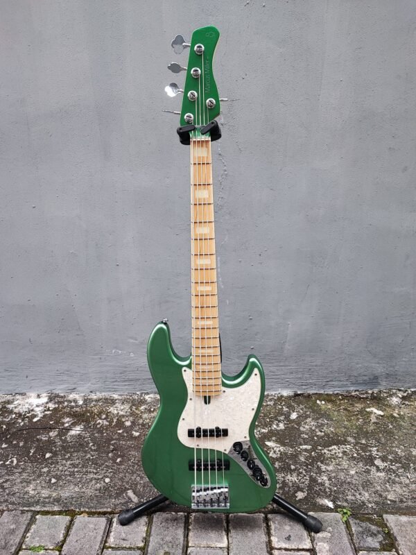 Used Bass Sire V7 2nd Gen Ash Maple - Image 3